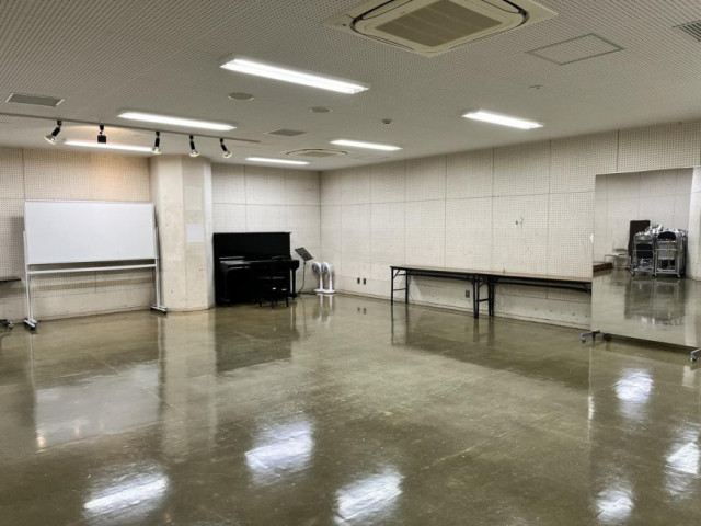 楠葉生涯学習市民センター 本館3階 音楽室